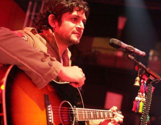 Faisal Kapadia While performance