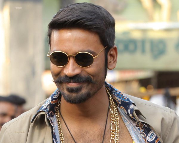 Dhanush Wear Black Glass and Gold Chain