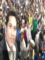 Sachin Tendulkar Selfi with Audience