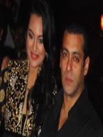 Sonakshi Sinha With Salman Khan