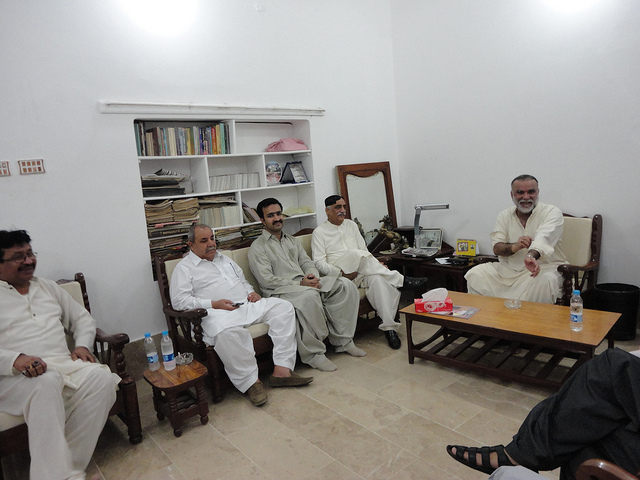 Roshan Din Junejo with other Members