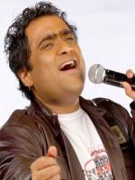 Kunal Ganjawala perfoming