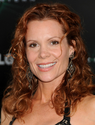 Robyn Lively Profile, BioData, Updates and Latest Pictures | FanPhobia