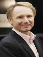 Dan Brown