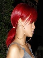 Rihanna hair style
