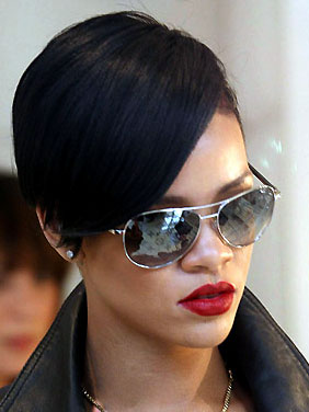 Rihanna with sunglasses