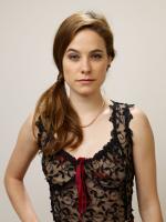 Caroline Dhavernas Photo