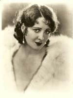 Billie Dove in Polly of the Follies