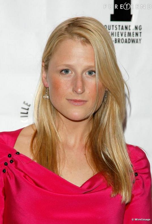 Mamie Gummer in The Hoax