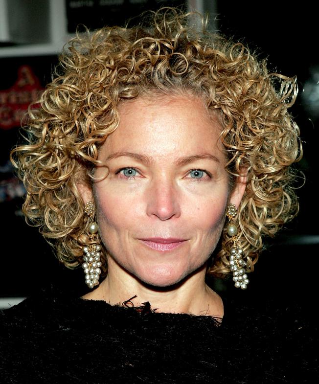 Amy Irving in  Crossing Delancey