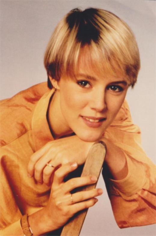 Mary Stuart Masterson in My Little Girl