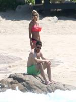 carrie-underwood with husband at beach