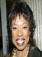 Lynne Thigpen in  Carmen Sandiego t