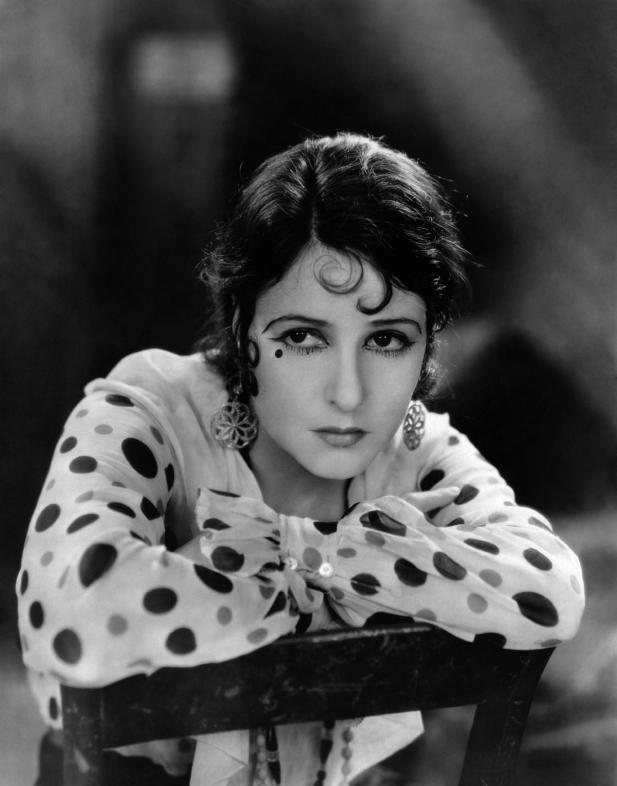 Norma Talmadge in  The Lady