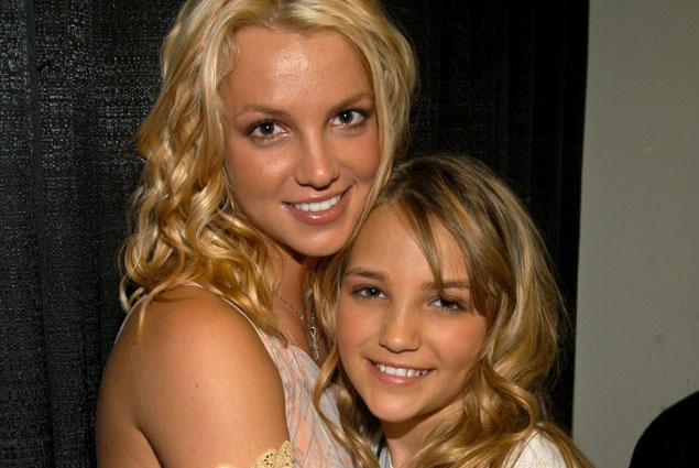 Britney Spears with here sister