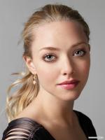 Amanda Seyfried Wallpaper