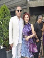 Dalip Tahil With his Wife