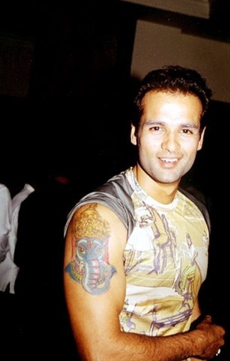Rohit Roy Modeling Pic