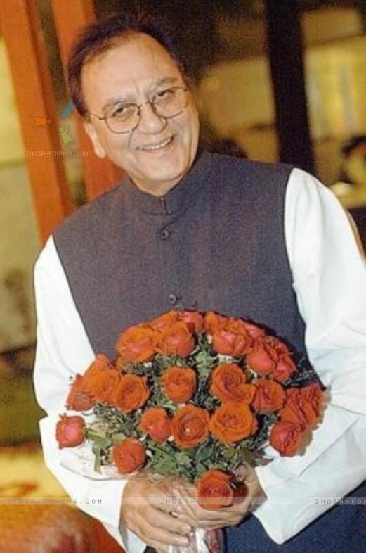 Sunil Dutt with Flowers