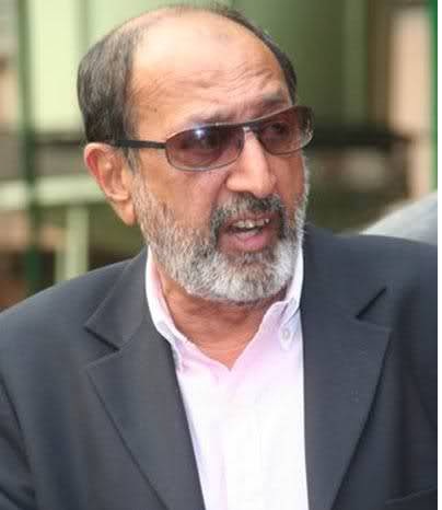 Tinnu Anand in Movie