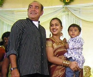 Vijayakumar Family Pic