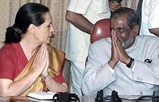 P. M. Sayeed With Sonia Ghandi