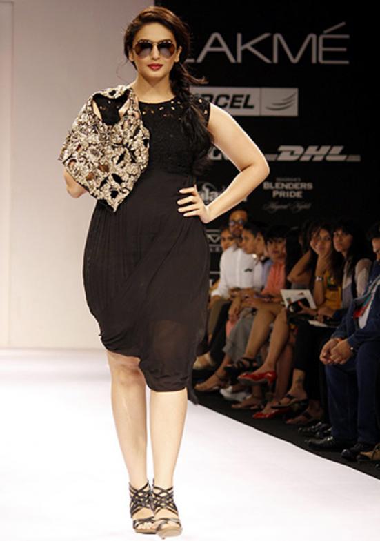 Huma Qureshi in Fashion Show