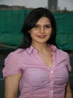 Zarine Khan Modeling Pic