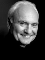 Kenneth Welsh Photo