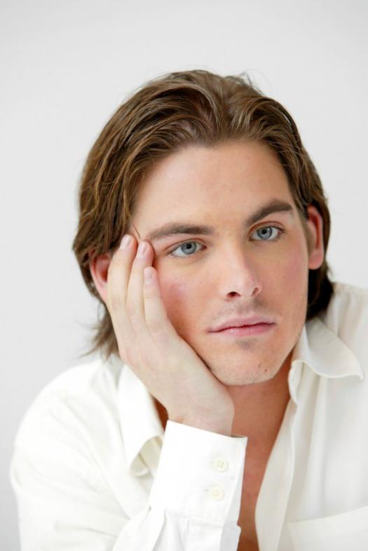 Kevin Zegers in Vampire as Simon