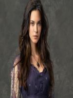 Odette Annable in The Holiday