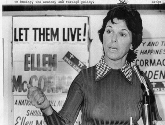 Margaret Wright (American politician) during party contest