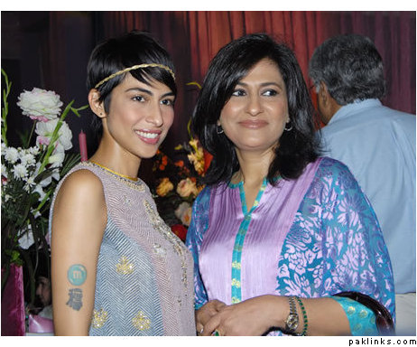 Saba Hameed with Pakistani Celebirity