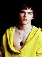 Nicholas Hoult in Keen Eddie