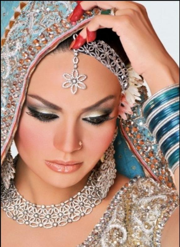 Sadia Imam Wedding Dress