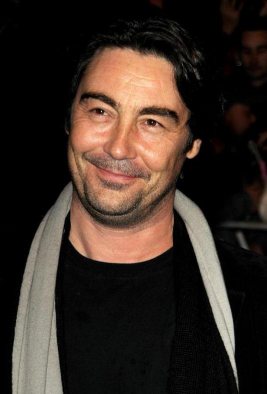 Nathaniel Parker in Me and Mrs Jones
