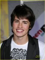 Gregg Sulkin in Pretty Little Liars