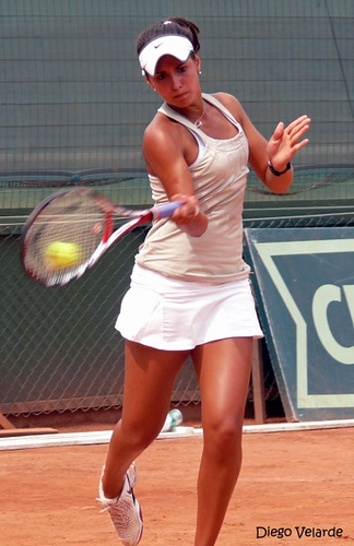 Paula Cristina Gonalves in Match