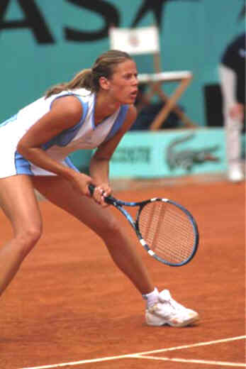 Jana Kandarr in Match