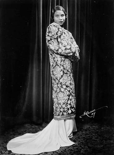Marian Anderson Hollywood singer