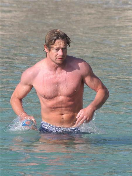 Simon Baker Photo