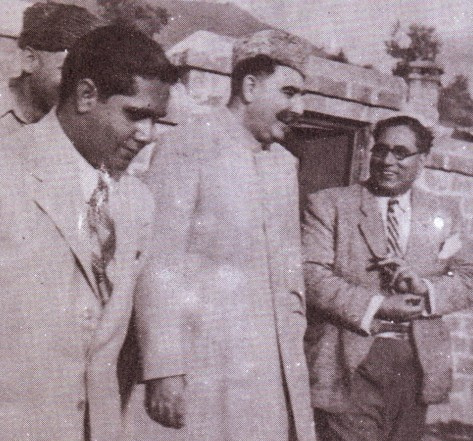 Sardar Abdur Rab Nishtar with Leaders