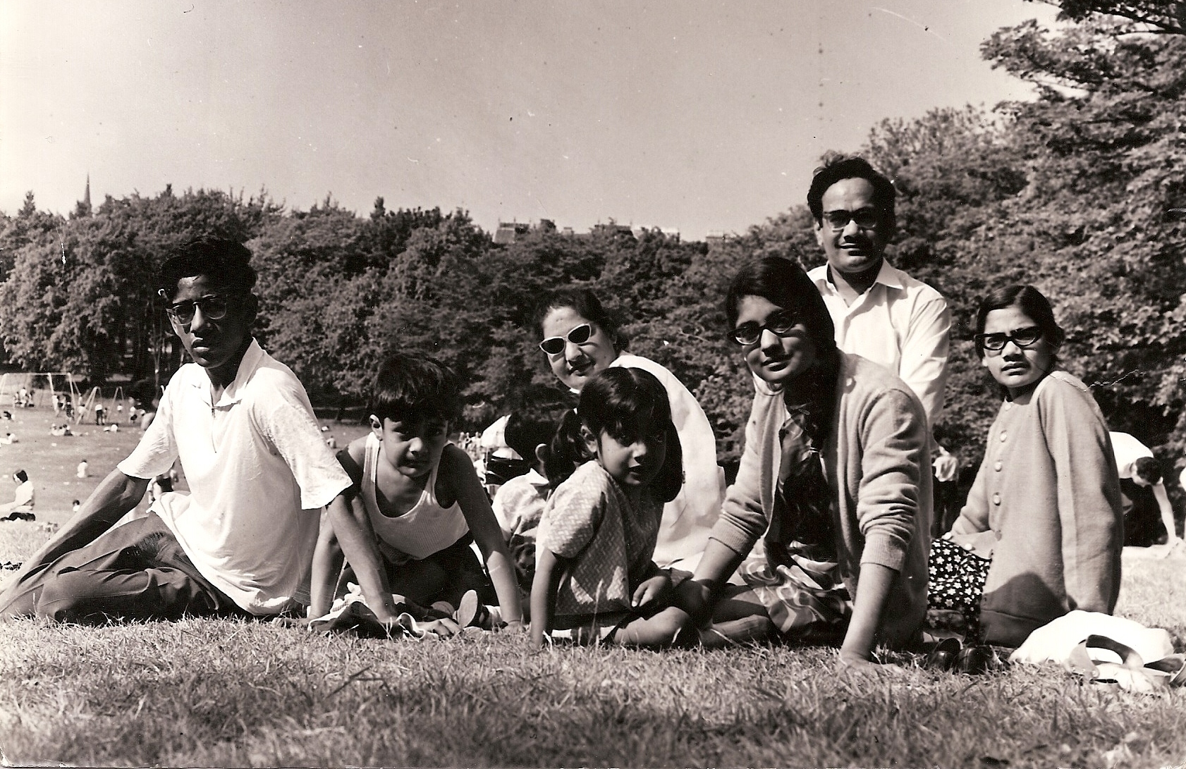 Rashid Minhas with Family