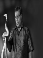 Ashish Vidyarthi with snake