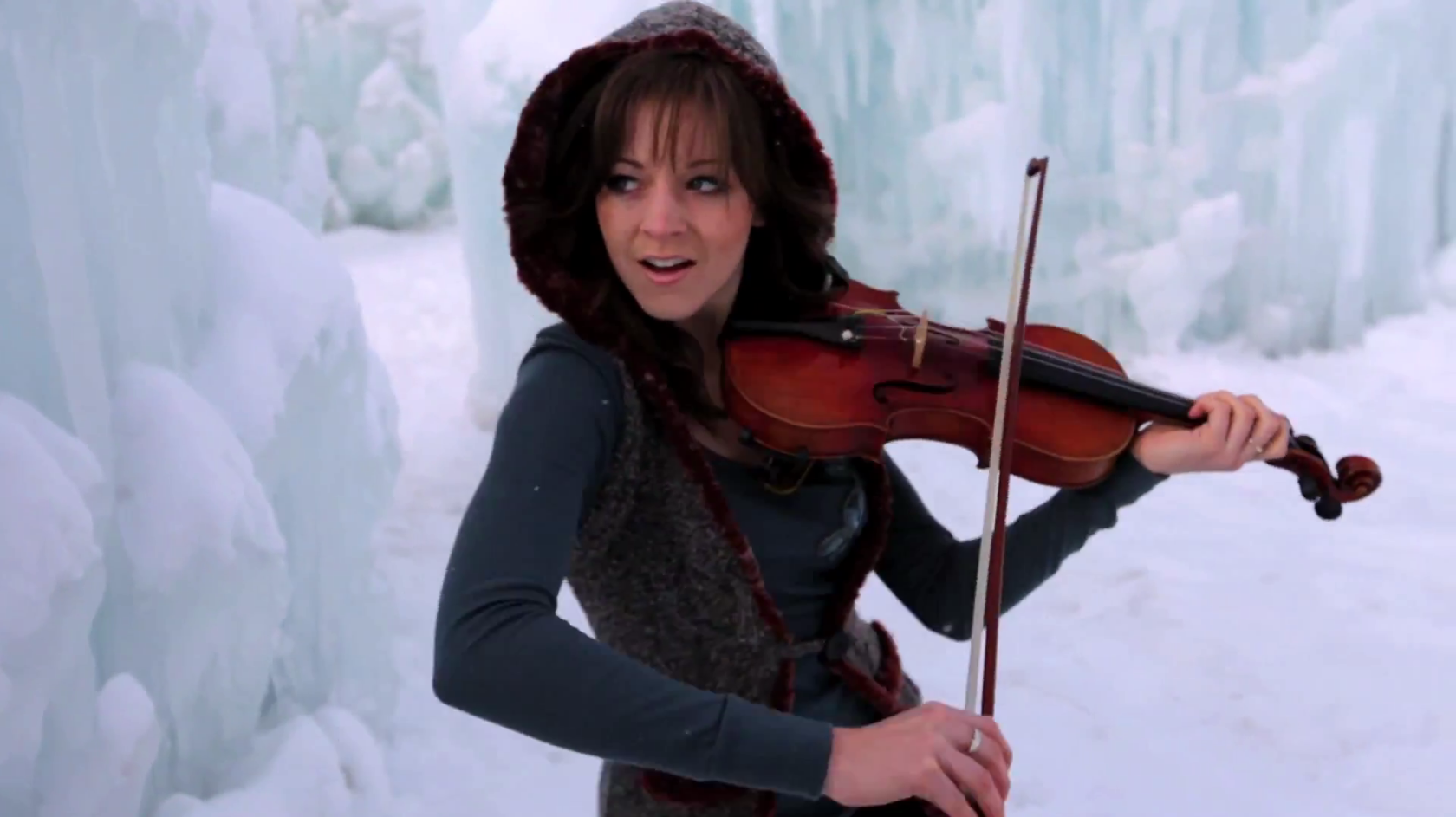 Lindsey Stirling Latest Wallpaper