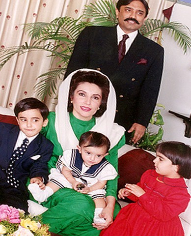 Asif Ali Zardari with Family