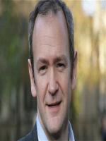 Alexander Armstrong Latest Photo
