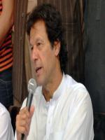 Imran khan during press conference in Peshawar