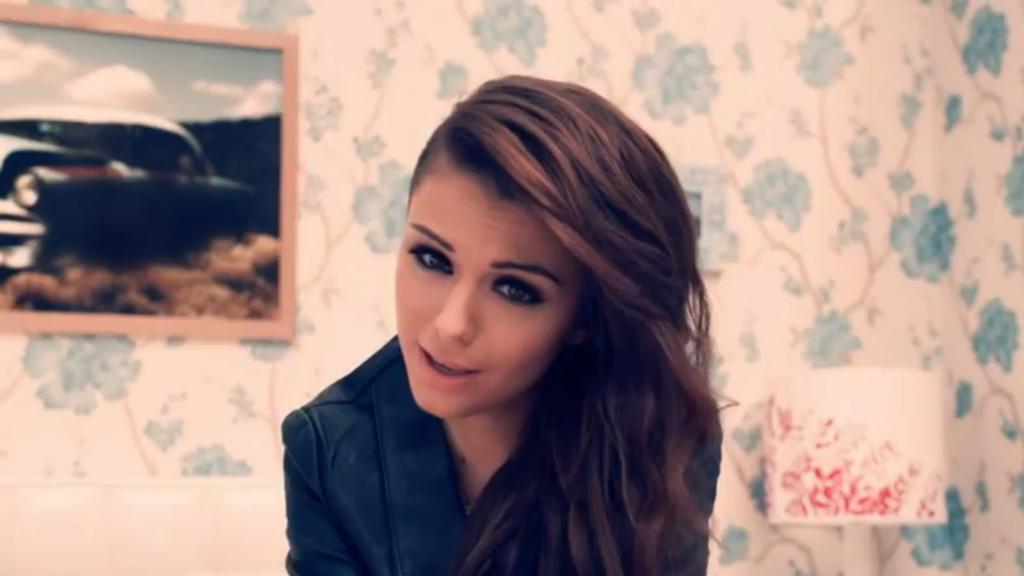Cher Lloyd HD Images