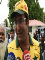 Wasim Akram Yellow Hat